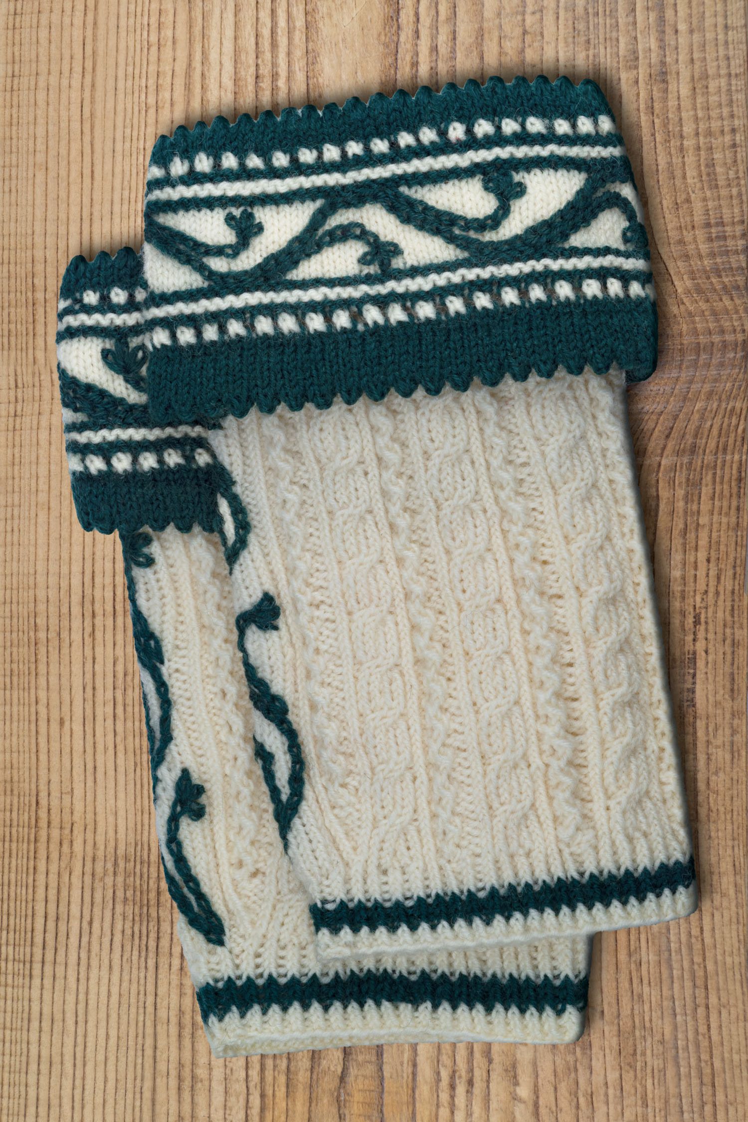Trachtenloferl handgestrickt Art.Nr. LO-077 – Bild 2